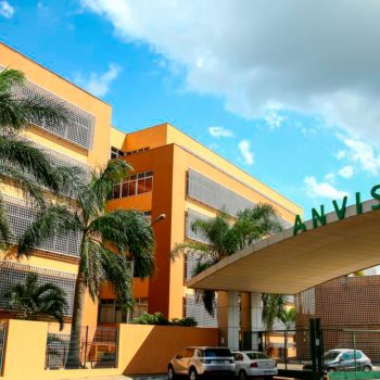 anvisa-claudiadeluccamano-blog